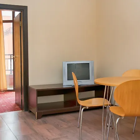 Holiday In Nobel Apartmán Sluneční pobřeží